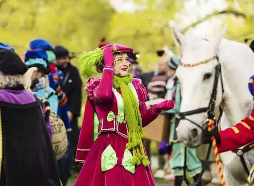 DeGroteSinterklaasfilmendeVliegendePieten_134344598399504229_big-cine_deskt.webp